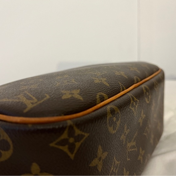 Black Friday Sale! VGUC Authentic Louis Vuitton Monogram Canvas Trouville - Picture 6 of 13